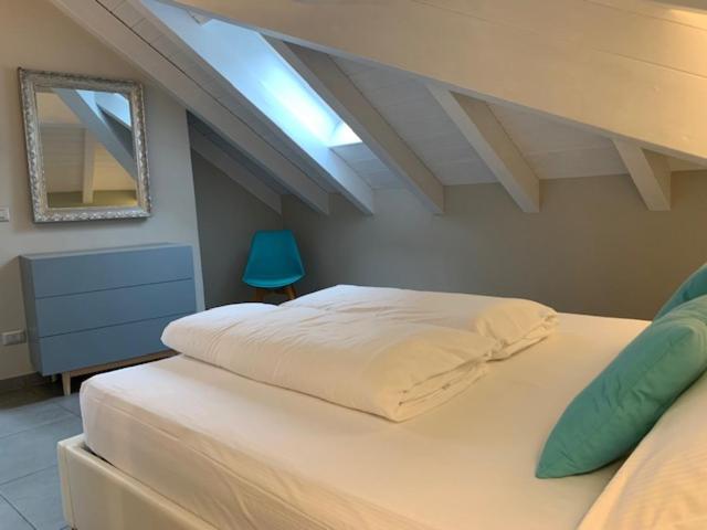 Apartmán Mansarda Amore Cannobio Exteriér fotografie